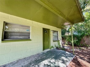 Building Photo - 808 Palm Bluff St