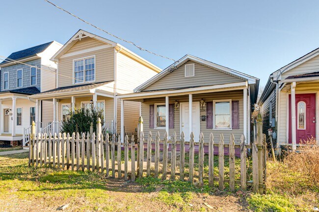 Foto del edificio - 2214 Perry St