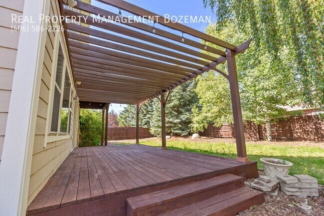 Foto del edificio - 971 Longbow Ln