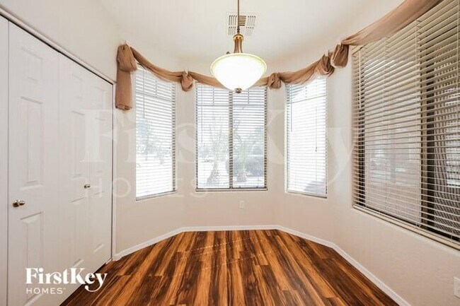 Foto del edificio - 14936 N 153rd Ave