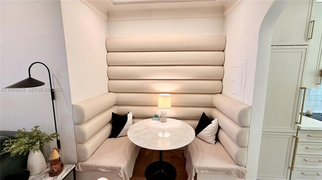 Foto del edificio - 736 13th St