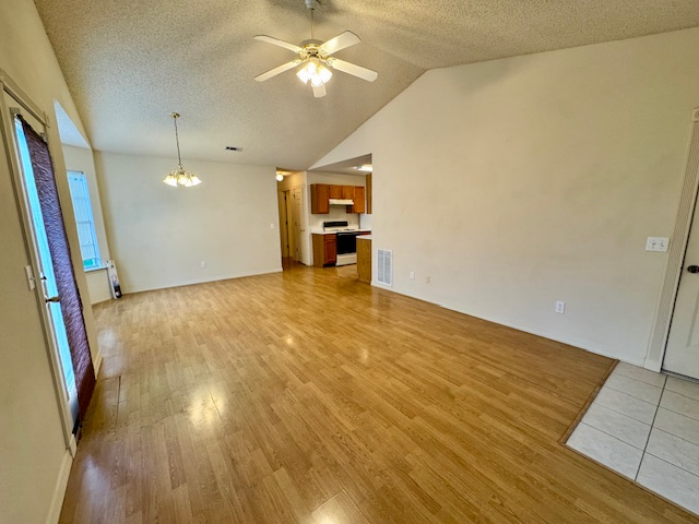Foto del edificio - 2550 Lost Springs St