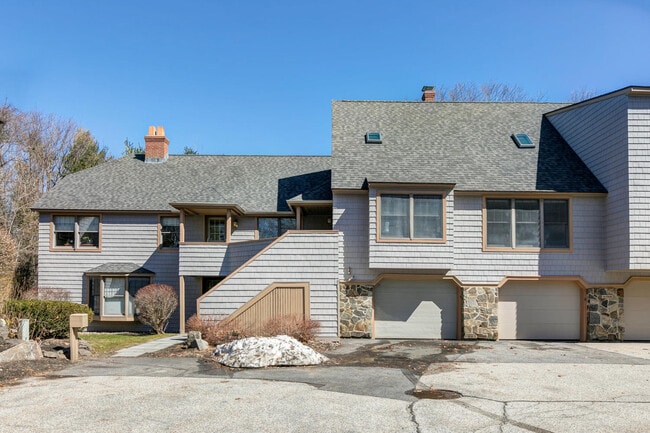 Building Photo - 9 Winslow Pl