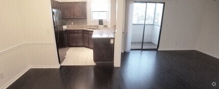 Building Photo - 2929 Antique Oaks Cir