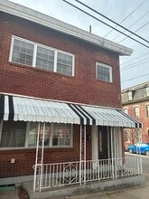 Building Photo - 152 45th St