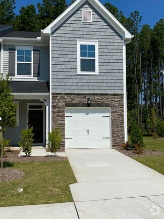 Building Photo - 553 Hazy Hls Ln