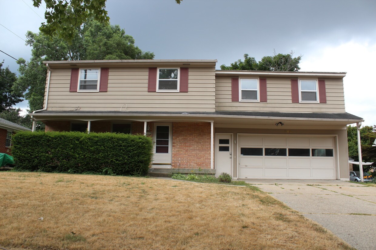 148 Boltwood Dr NE, Grand Rapids, MI 49505 House Rental in Grand