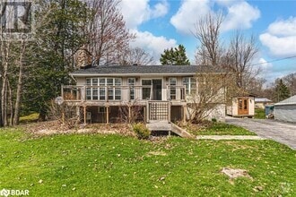 Building Photo - 20 Sarna Dr