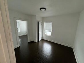 Building Photo - 1416 Craig St