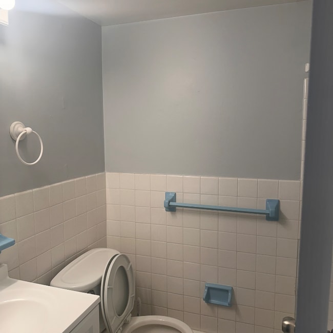 Building Photo - 602 Yeadon Ave