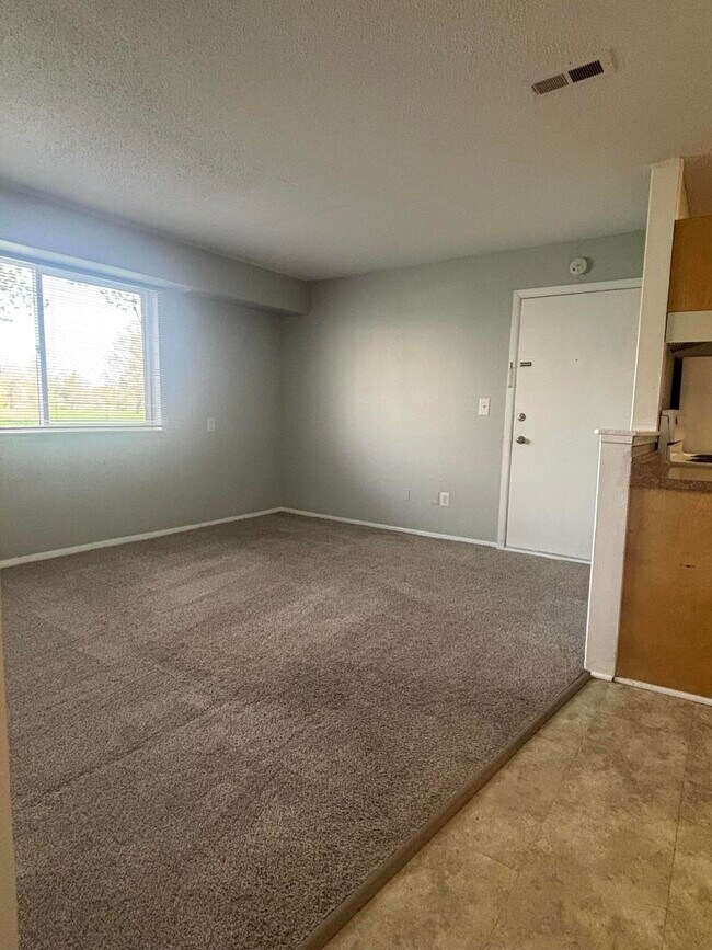 Foto del edificio - 131 Canfield St