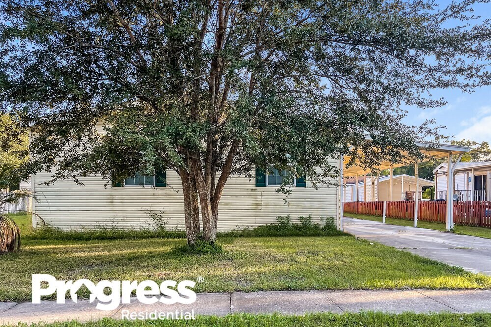 Primary Photo - 10403 Brussels Dr