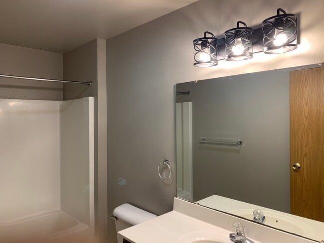 Foto del edificio - Iowa Ave