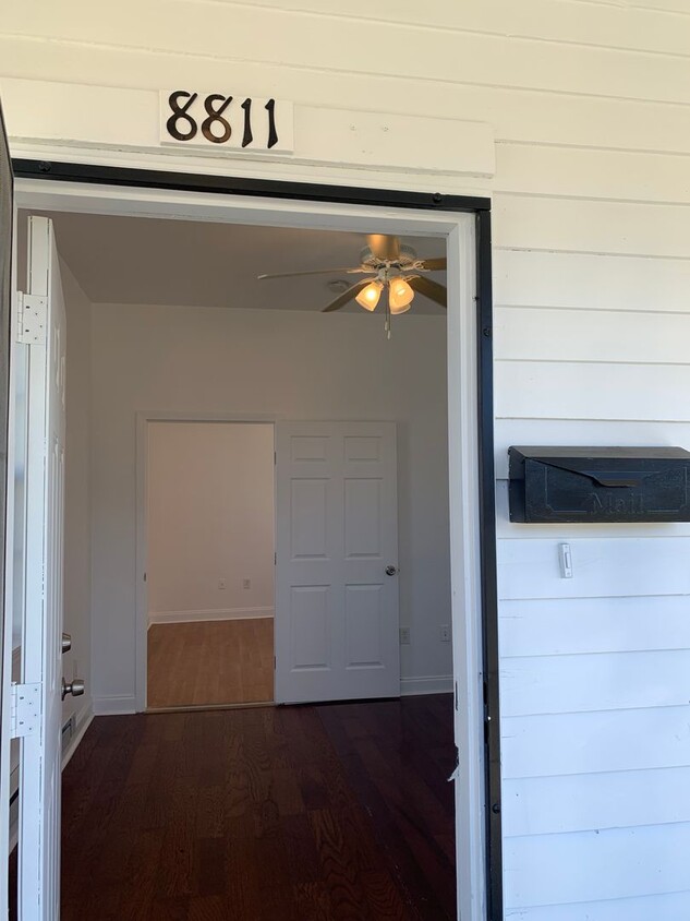 Photo - 8809-11 Colapissa St.