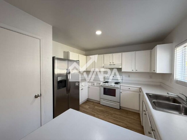 Photo - 10147 Sundrop Pass House