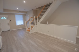 Building Photo - 1428 N 56th St