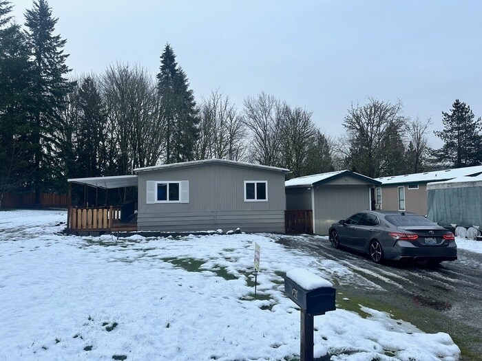 Foto principal - THREE BEDROOM TWO BATH OFF WESTSIDE HIGHWAY