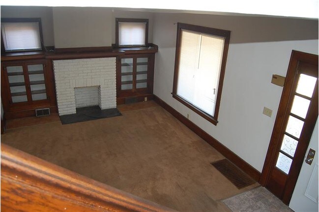 Building Photo - 723 Oxford Blvd