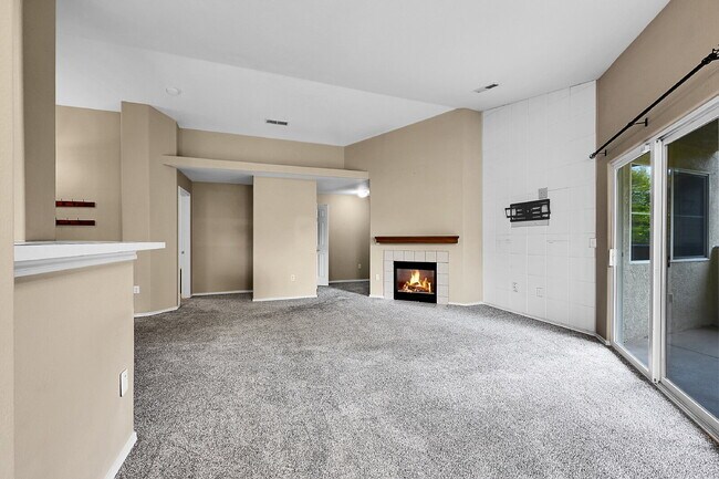 Building Photo - $1,600.00, 3-bed, 2-bath, located in Colorado Springs.