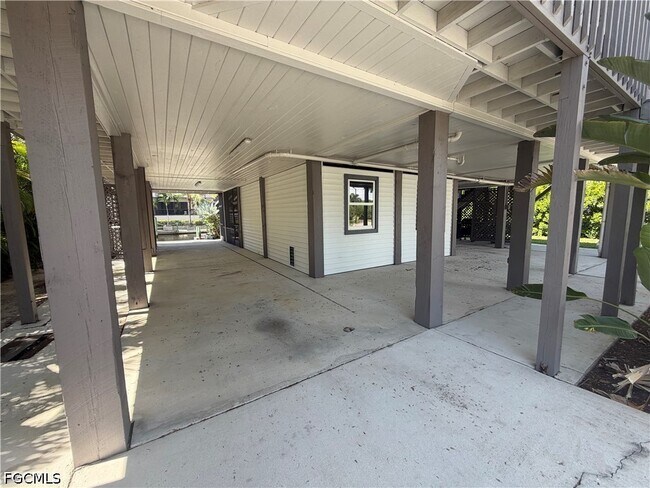 Foto del edificio - 27189 Gasparilla Dr