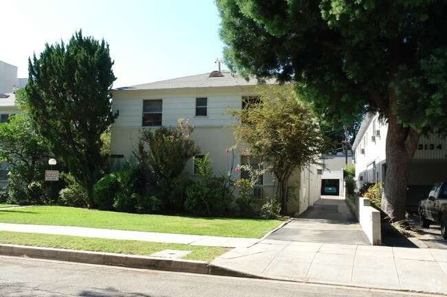 Building Photo - 13128 1/4 Valleyheart Dr