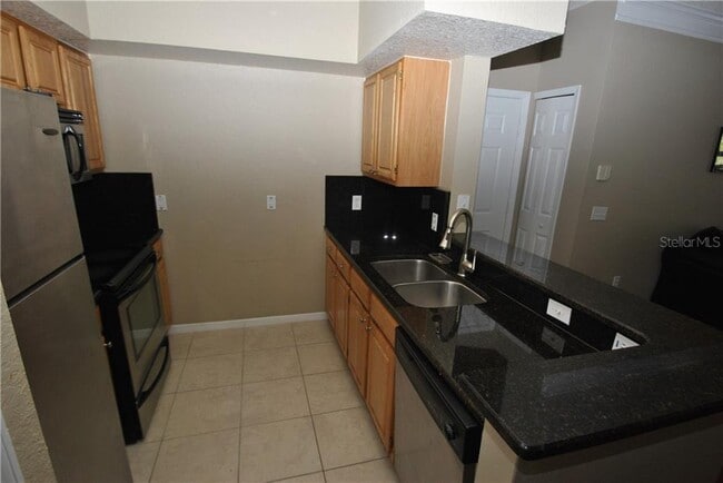 Foto del edificio - 13103 Mulberry Park Dr