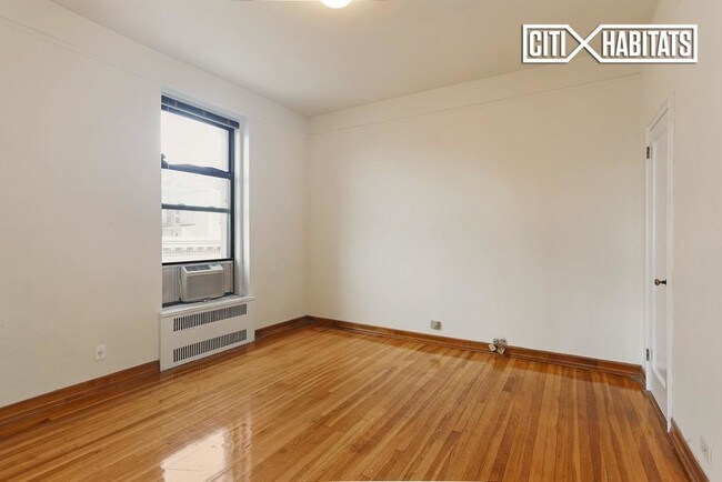 Foto del edificio - 101 W 80th St
