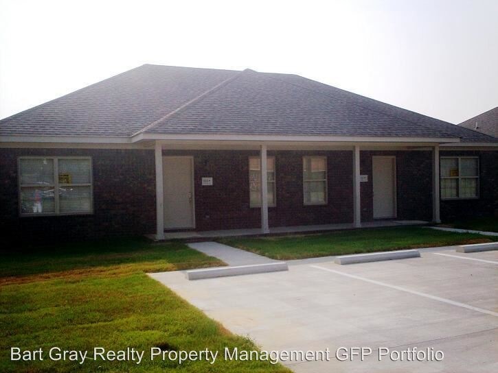 Primary Photo - 950 Military Rd