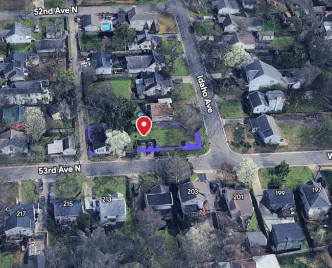 Building Photo - 1 Bed, 2 Bath Home with Fenced Yard / Pet-Friendly