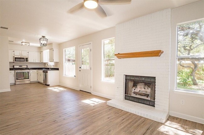 Foto del edificio - 2900 Aster Pass