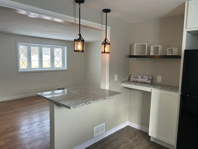 Foto del edificio - 214 Barbara Dr