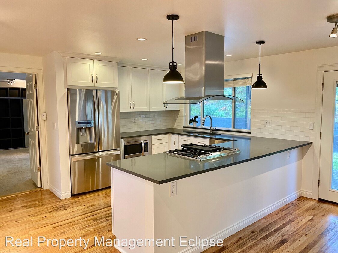 Primary Photo - 3 br, 2 bath House - 1513 177TH Ave NE