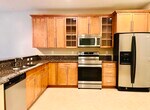 Foto principal - 325 NE 2nd Ave