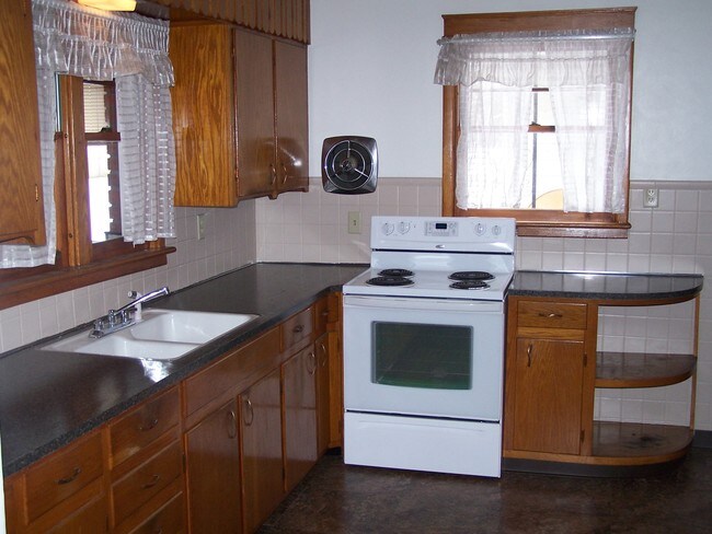 Foto del edificio - 305 N 6th St