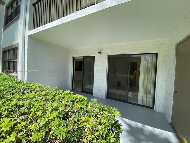 Foto del edificio - 610 S Park Rd