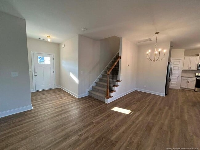 Building Photo - 244 Brickhill Dr