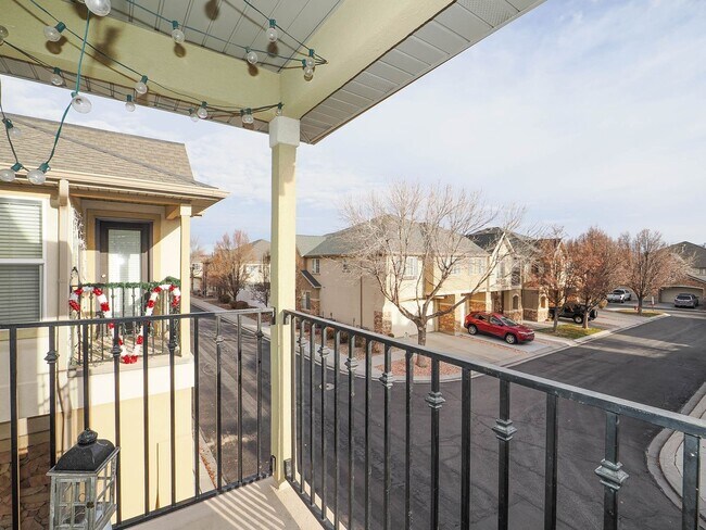 Building Photo - 3 Bedroom, 2 Bathroom West Jordan Home