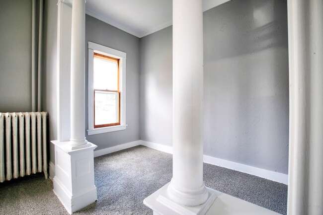 Foto del edificio - 568 N Farrington St