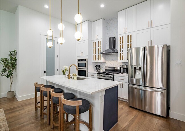 Foto del edificio - 1305 E 27th St