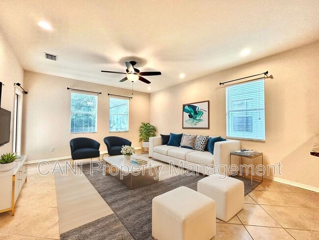 Building Photo - 11210 Roseate Dr