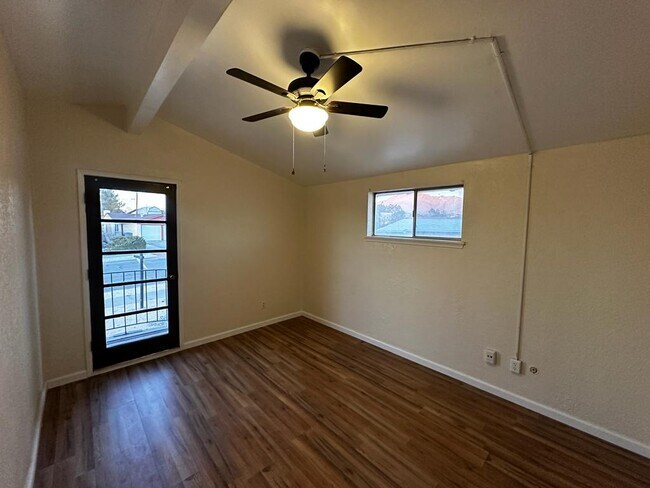Building Photo - 7121 Alto Rey Ave