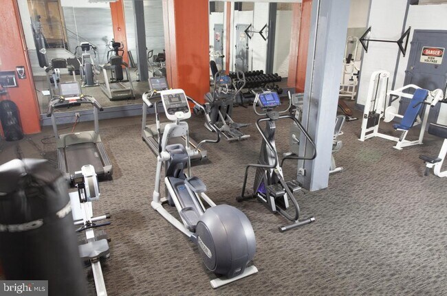 Foto del edificio - 312-322 Walnut St