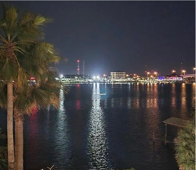 Photo - 145 N Halifax Ave Apartment