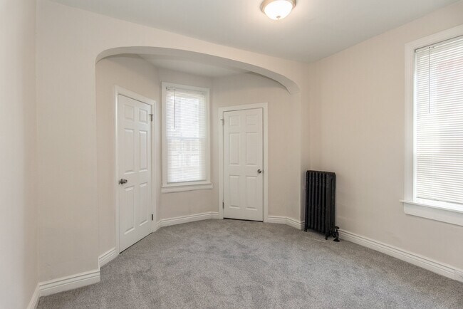 Foto del edificio - 6029 Jefferson St