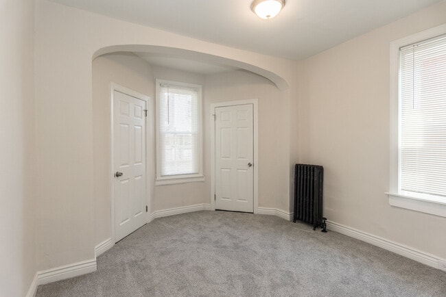 Foto del edificio - 6029 Jefferson St