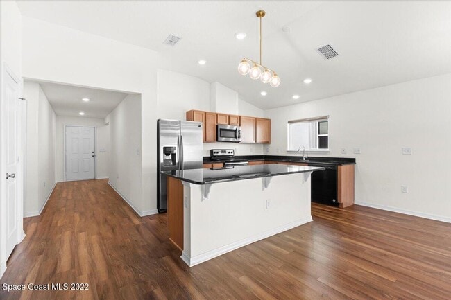 Building Photo - 925 Potenza Dr