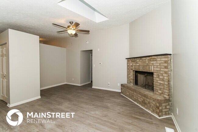 Building Photo - 7703 Hoyt Ave