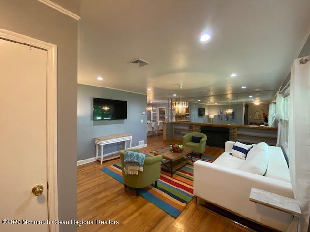 Foto del edificio - 320 S Lincoln Ave
