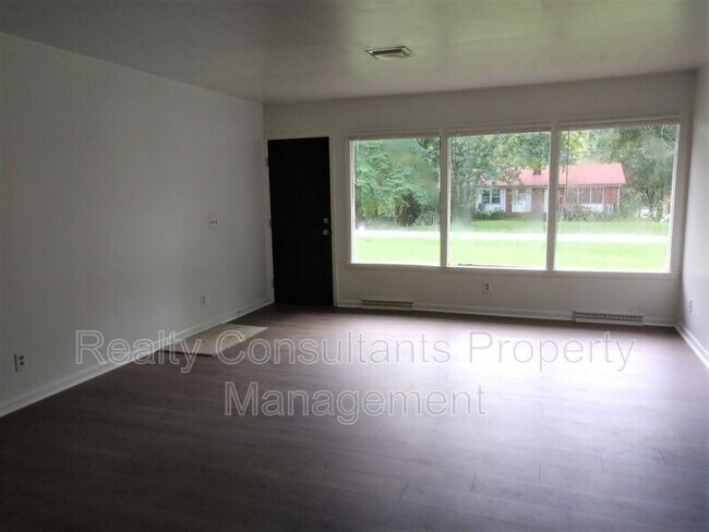 Foto del edificio - 1533 Beaucrest Ave