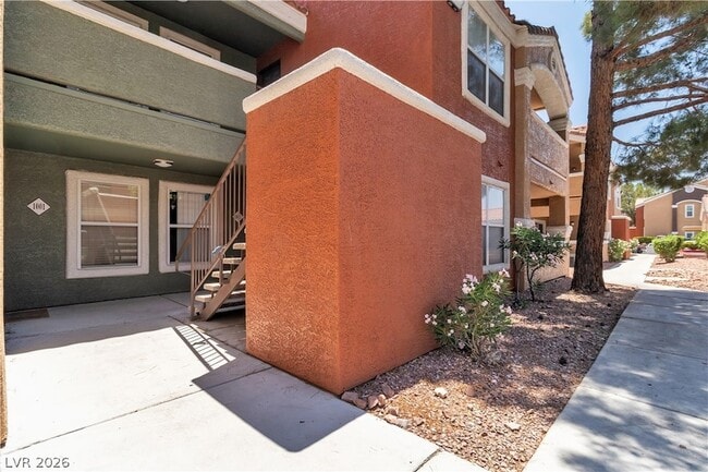 Building Photo - 8101 W Flamingo Rd